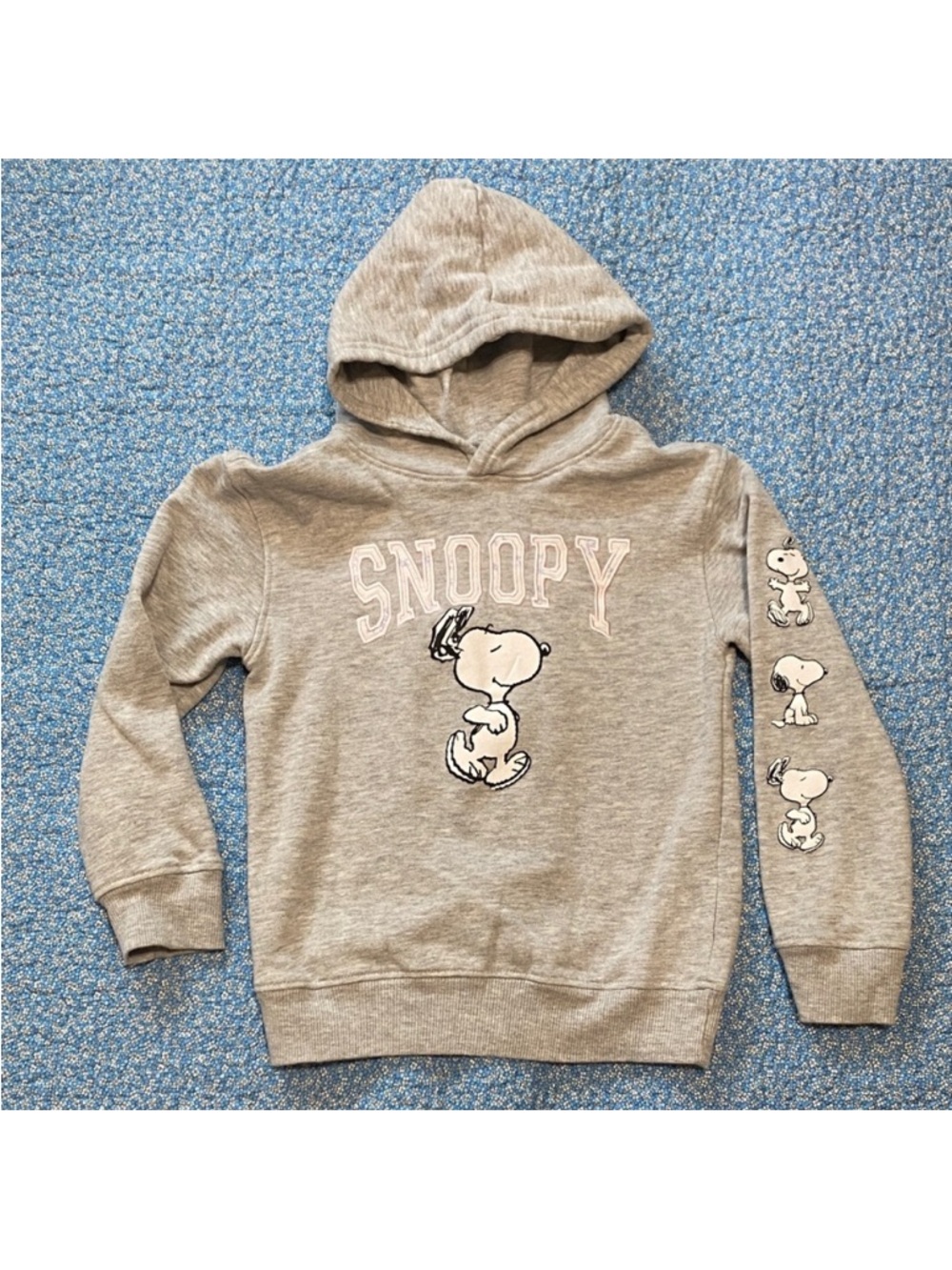 Peanuts Gray & White Snoopy Hoodie for Kids